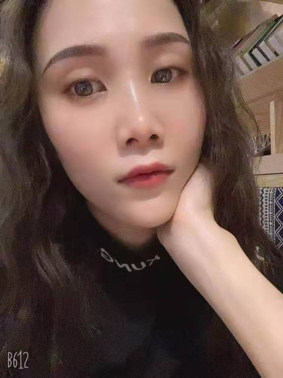 轻熟腼腆